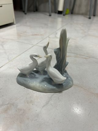 Figura Yadro Patitos