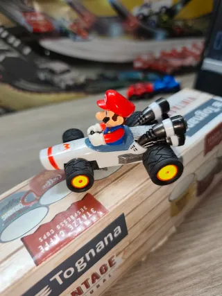 Mario Kart Carrera Go/Scalextric 1:43