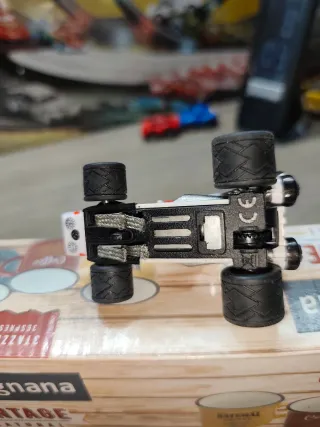 Mario Kart Carrera Go/Scalextric 1:43