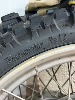 Llantas y Neumáticos R 1200/1250/1300 GS