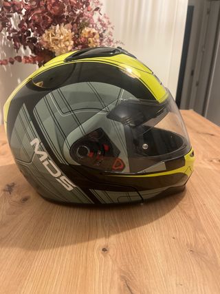 Casco MDS Amarillo y Negro