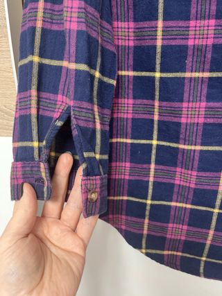 Camiseta cuadros bordada flores