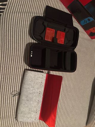 Nintendo Switch Azul y Rojo