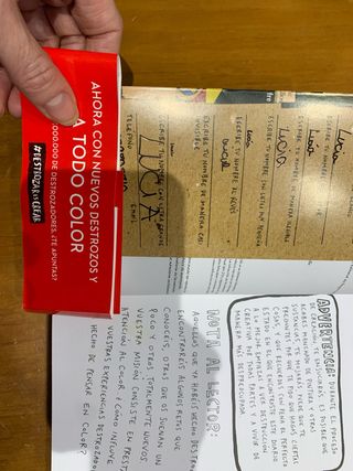 Destroza este diario. Ahora a todo color