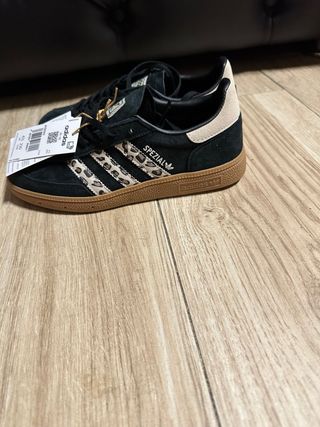 Adidas Bambas Mujer Negro y Gris