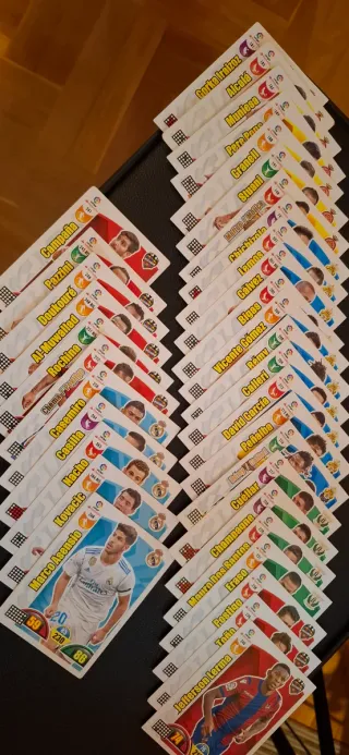 Cromos Adrenalyn 17-18