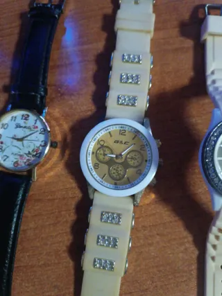Lote 4 Relojes Mujer