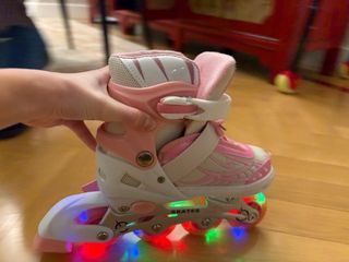Patines rosas talla 31-34 con luces