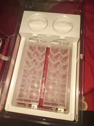 Cajón contenedor de hielo