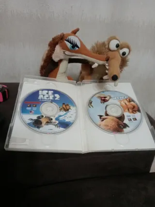 Ice Age 2 DVD Peluche Scrat y Ardilla
