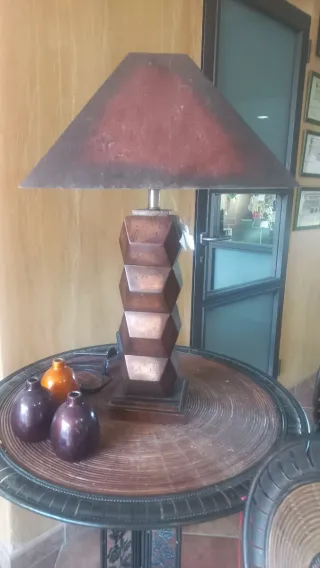 Lámpara de mesa decorativa