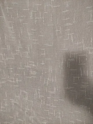 Estor blanco con detalles