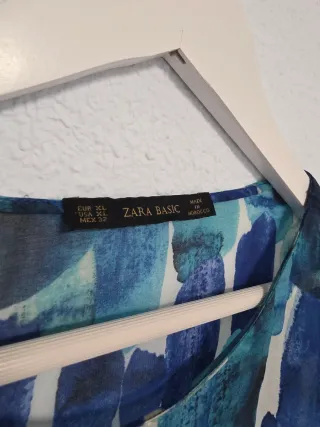 ZARA - Blusa Azul Estampado Acuarela - Talla XL