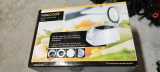 Robot de cocina Newcook 7203 sin usar
