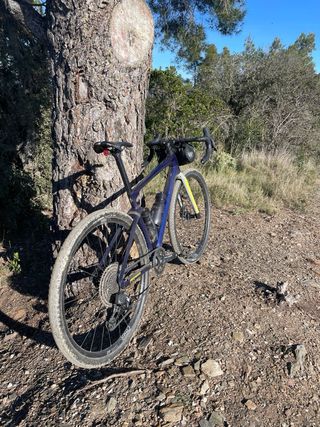 Gravel carbono bmc urs axs