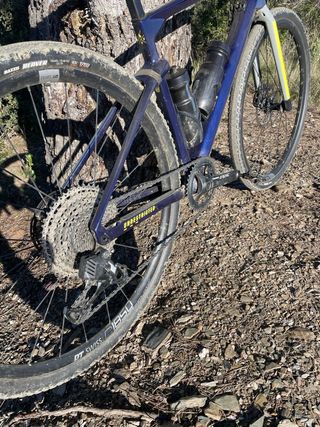 Gravel carbono bmc urs axs