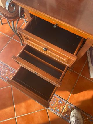 Scrivania in legno massello con estensione