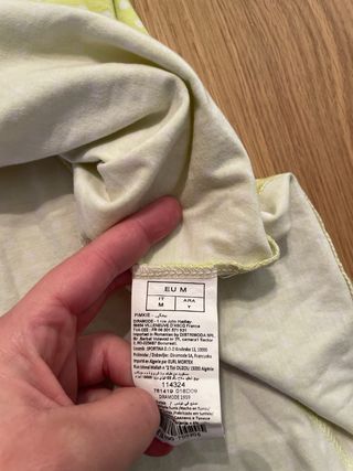 Vestido verde con estampado blanco