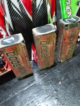 Coche RC Arrma Typhon 2s negociable