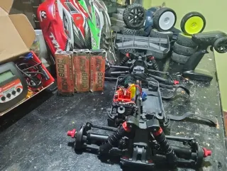 Coche RC Arrma Typhon 2s negociable