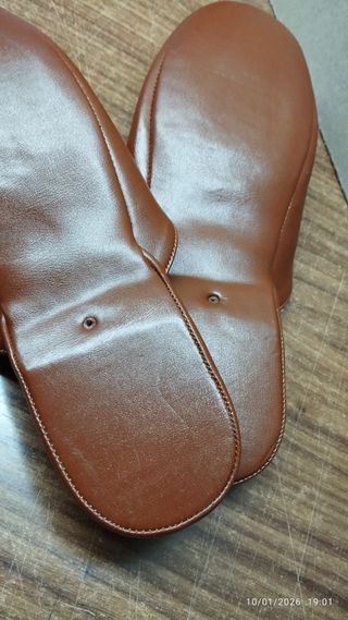 Zapatilla-pantofole in pelle per la casa