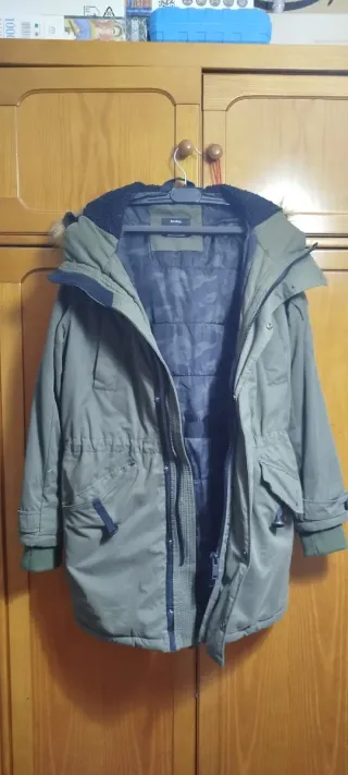 Cazadora Bershka verde