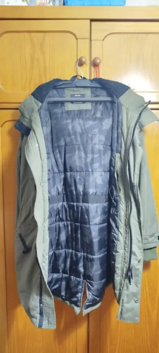 Cazadora Bershka verde