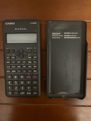 Calculadora Casio fx-82MS