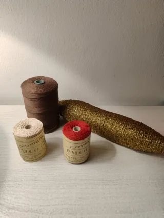 Filo extra forte e filo creativo oro