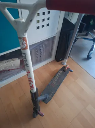 Patinete Scooter Bestial Wolf con modificaciones