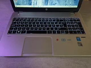 Portátil profesional HP Envy