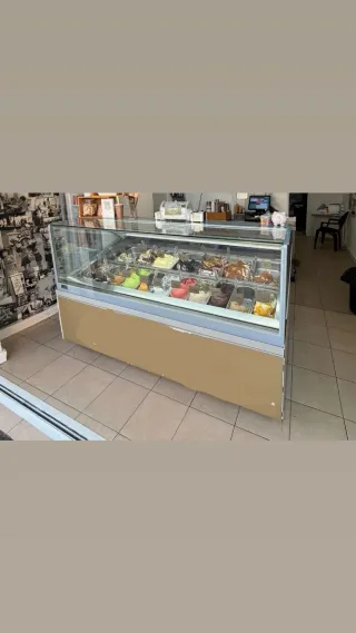 Expositor Helados Infrico Coral