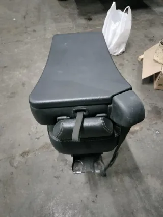 Asiento Central Mercedes Clase R W251