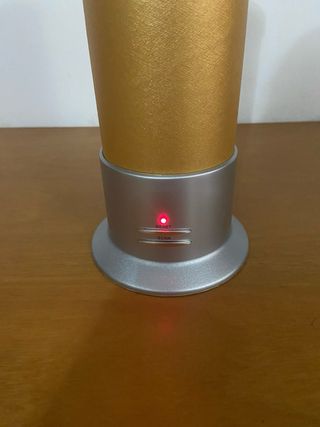Altavoz Inalambrico Dorado y Plateado
