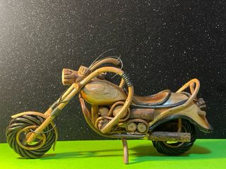 2 Motos Madera Artesanales PRECIO NEGOCIABLE