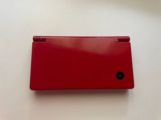 Nintendo DS Roja con cargador