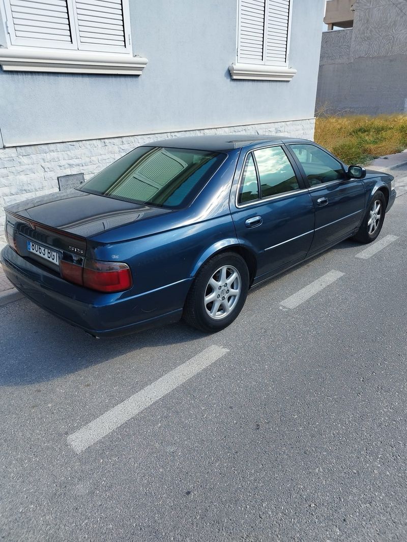 Cadillac Seville STS 2000 - foto 1