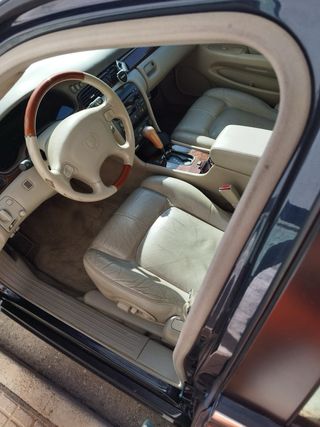 Cadillac Seville STS 2000