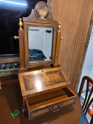 Tocador Vicentino Madera y Cristal