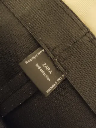 Minifalda Zara Negra