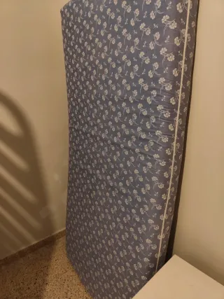 Colchón de tela estampado floral