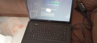 Ordenador portátil Compaq negro