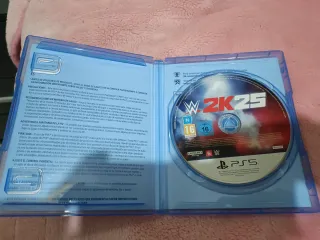Juego PS5 WWE 2K25 totalmente nuevo.
