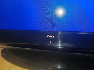 TV OKI V37A-HFU. Muy buen estado