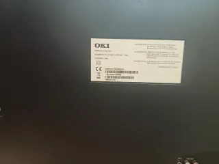 TV OKI V37A-HFU. Muy buen estado