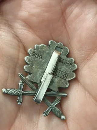 Insignia medalla militar antigua