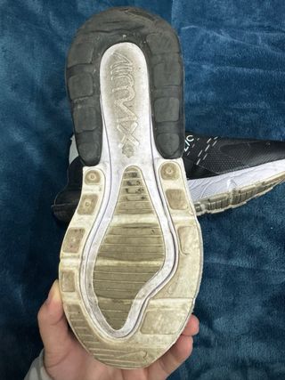 Nike Air Max 270 Negro/Amarillo