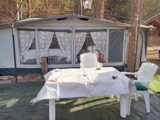 Caravana Adrià modelo Adora542PK año 2004