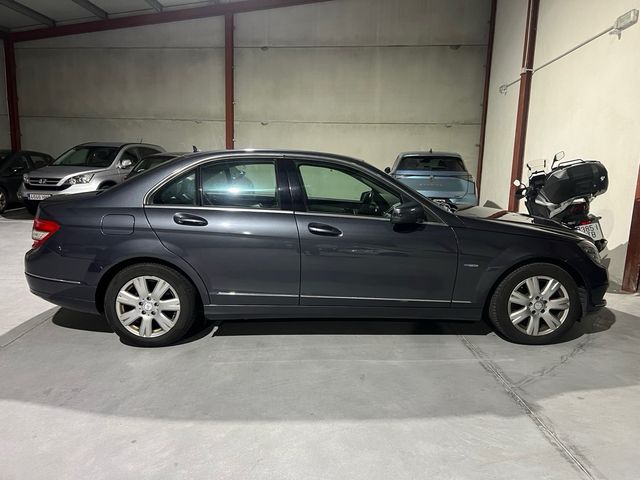 Mercedes-Benz Clase C 2010
