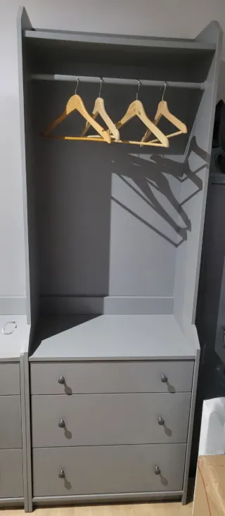 Armario vestidor gris